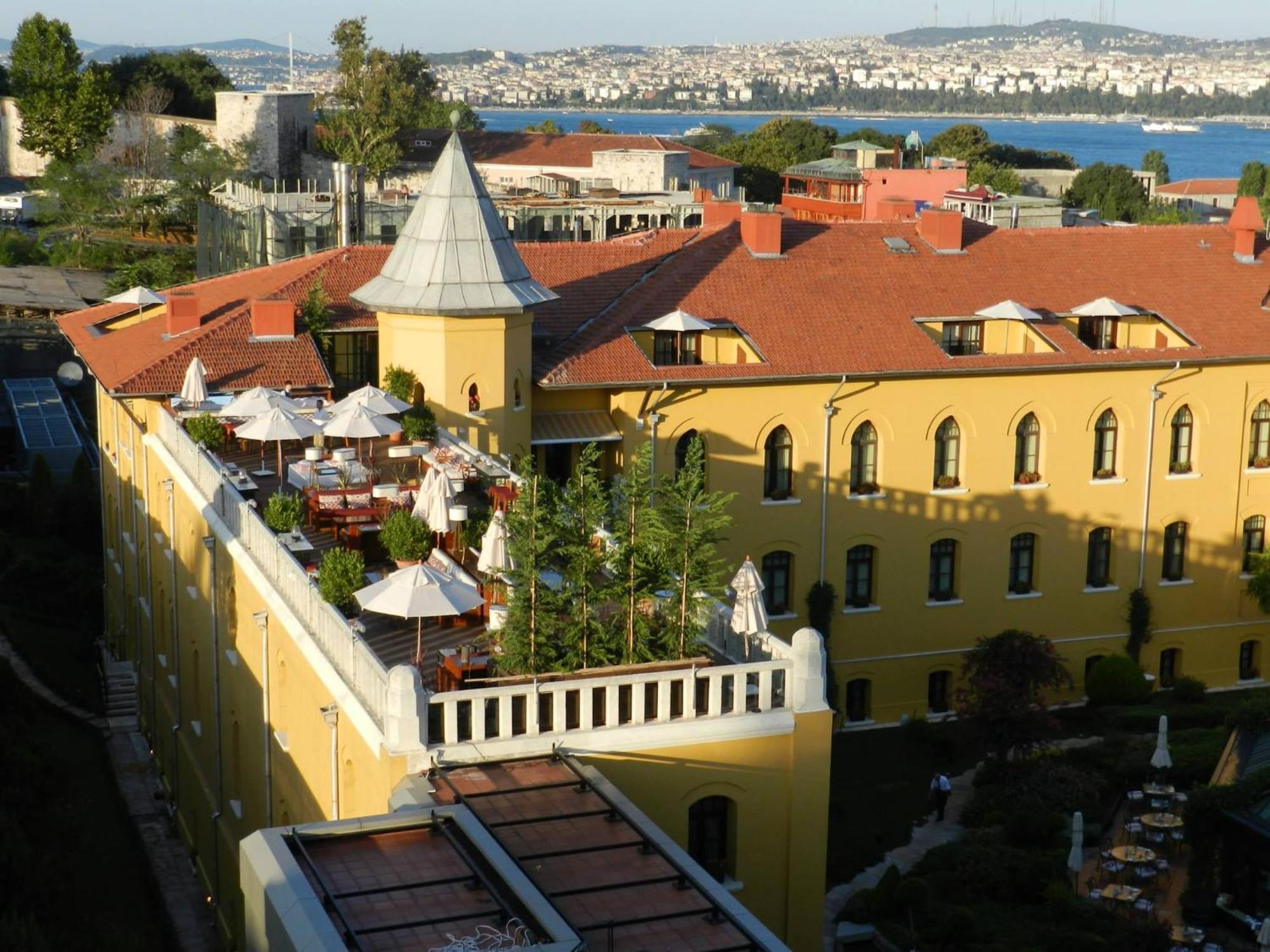 Berk Guest House - Grandma'S House Istanbul Eksteriør billede
